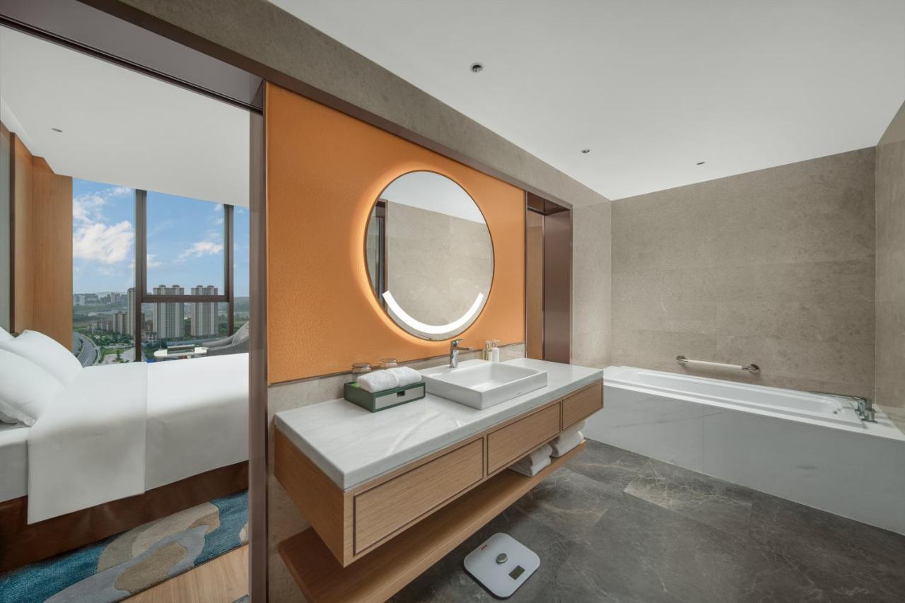 Holiday Inn Luzhou Longjian By Ihg Exterior photo